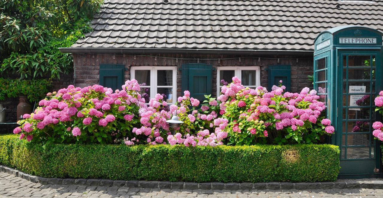 Wellings Romantik Hotel Zur Linde Мьорс Екстериор снимка